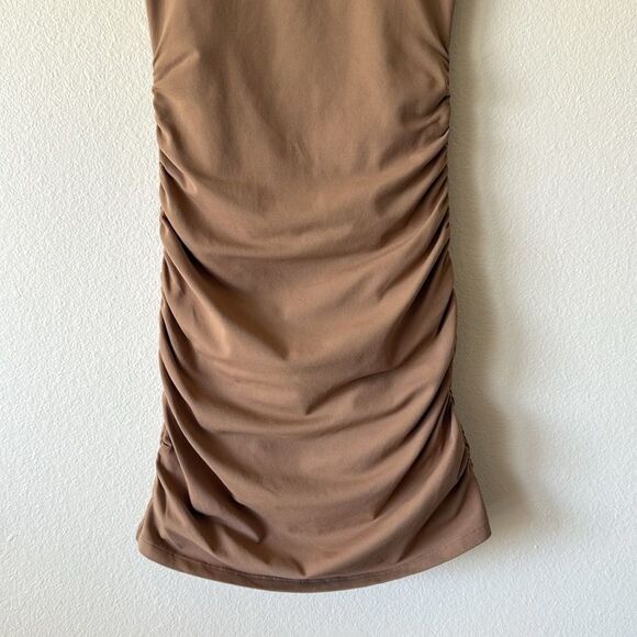 Aritzia Babaton Covet Contour Sleek Ruched Bodycon Mini Dress - Picture 5 of 11